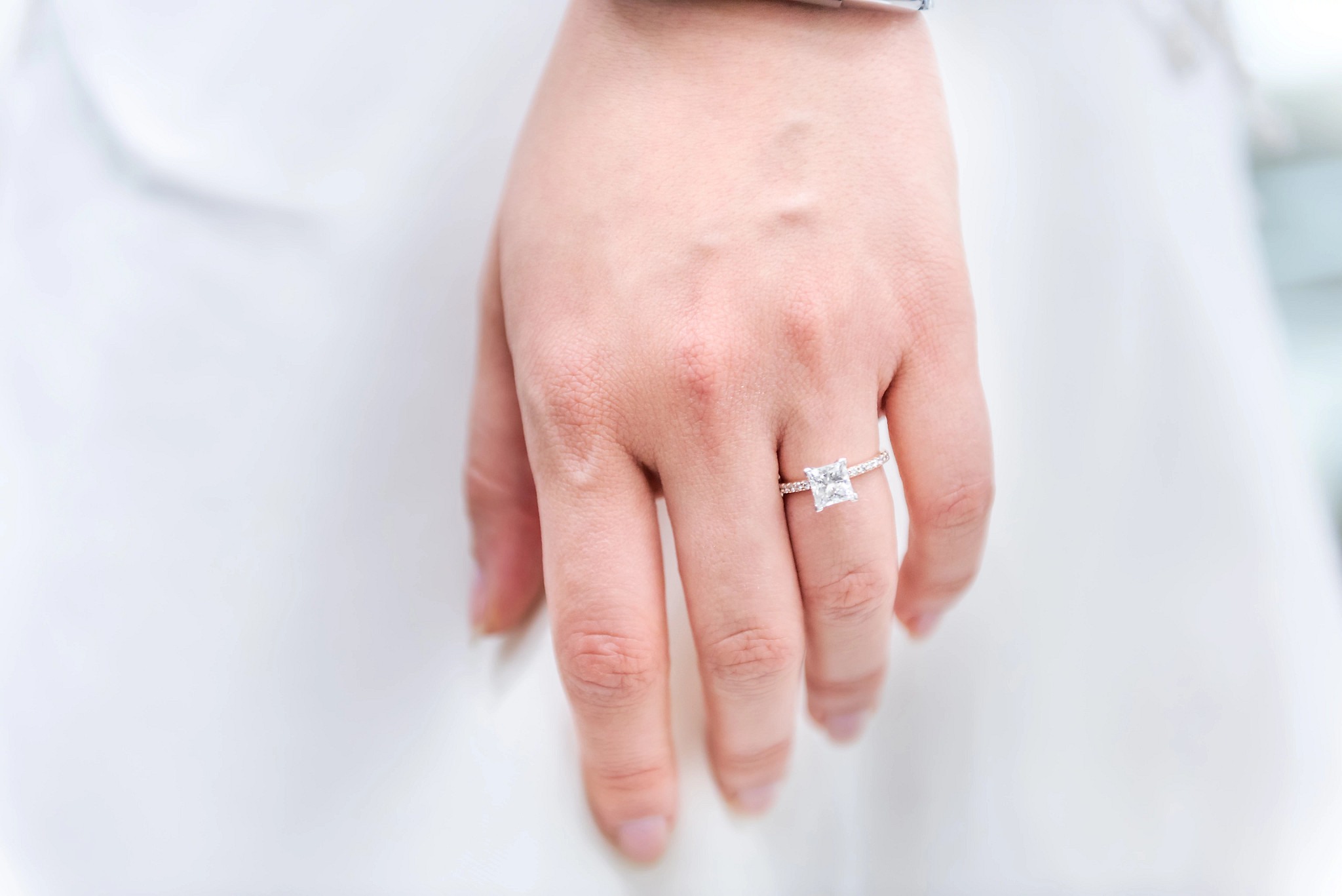square-cut-diamond-ring