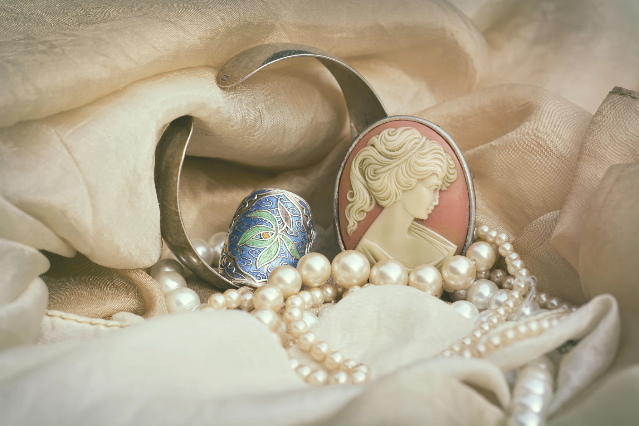 Cameo Jewelry