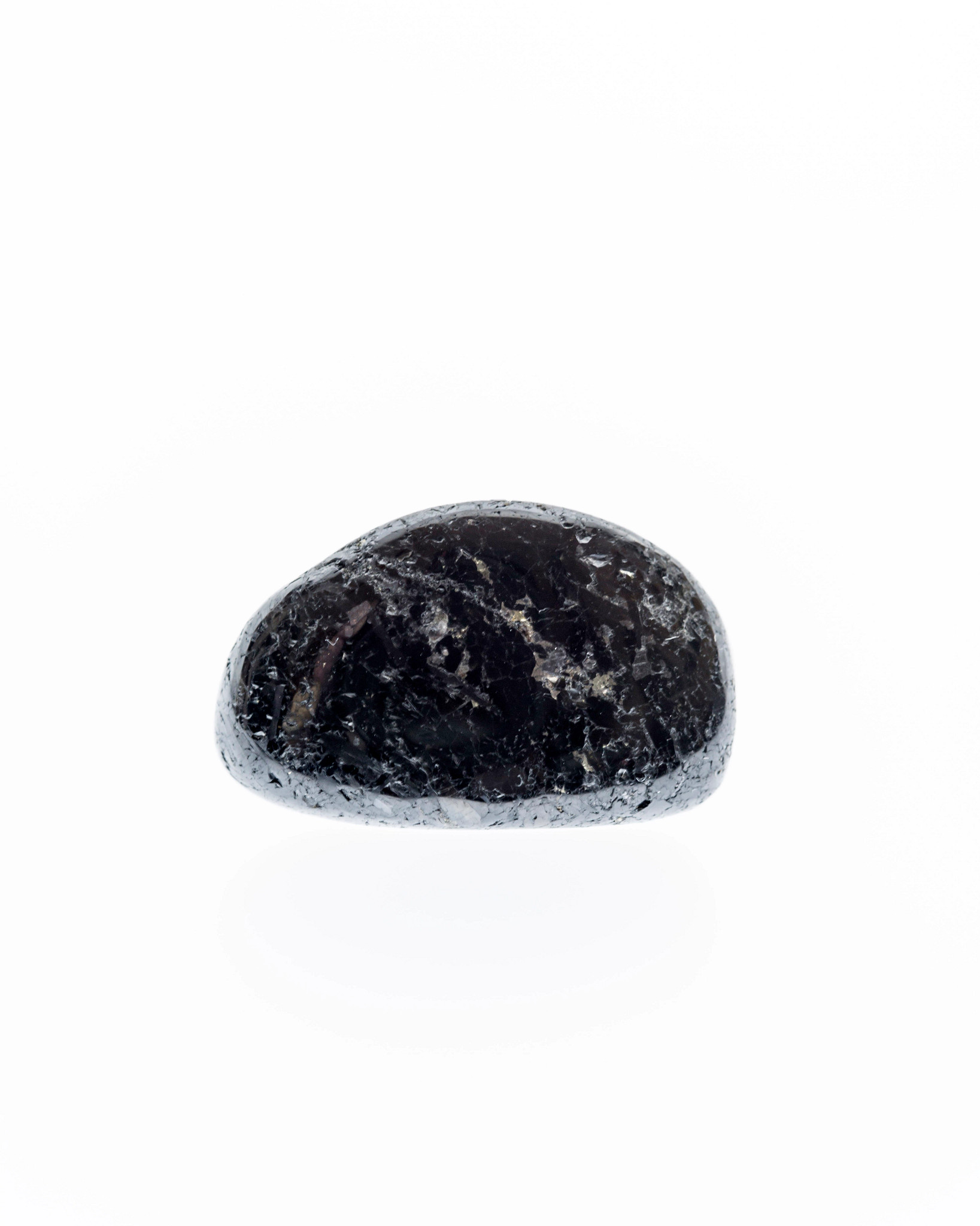 Nuummite