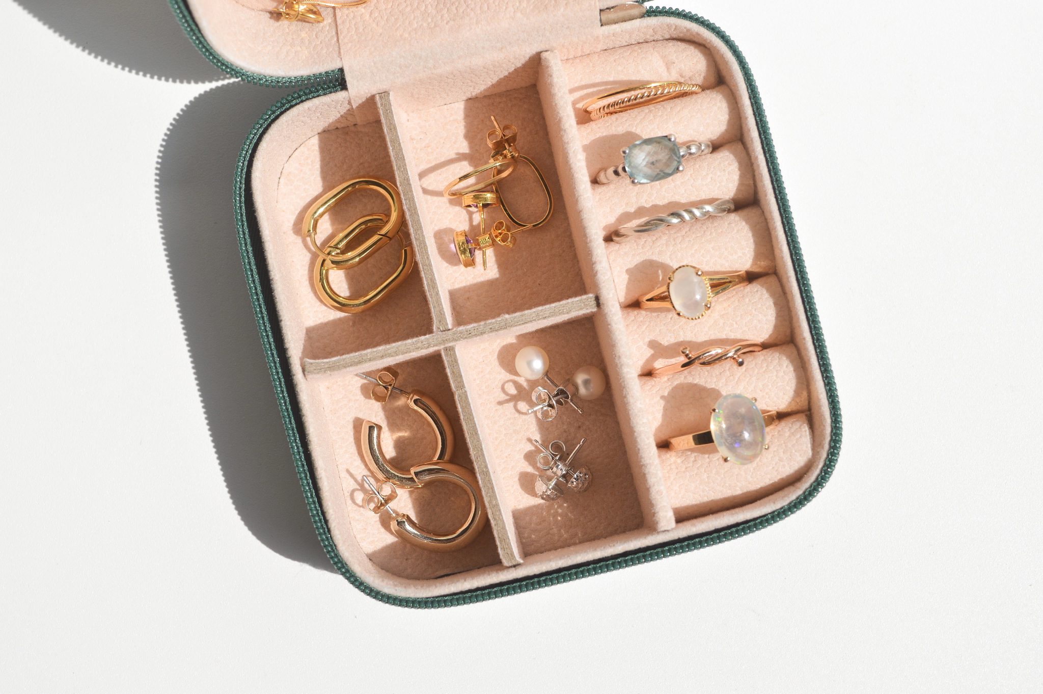 alltypesofjewelry_individualsblog