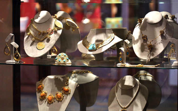 IsBrassJewelrySafeToWear_IndividualsBlog