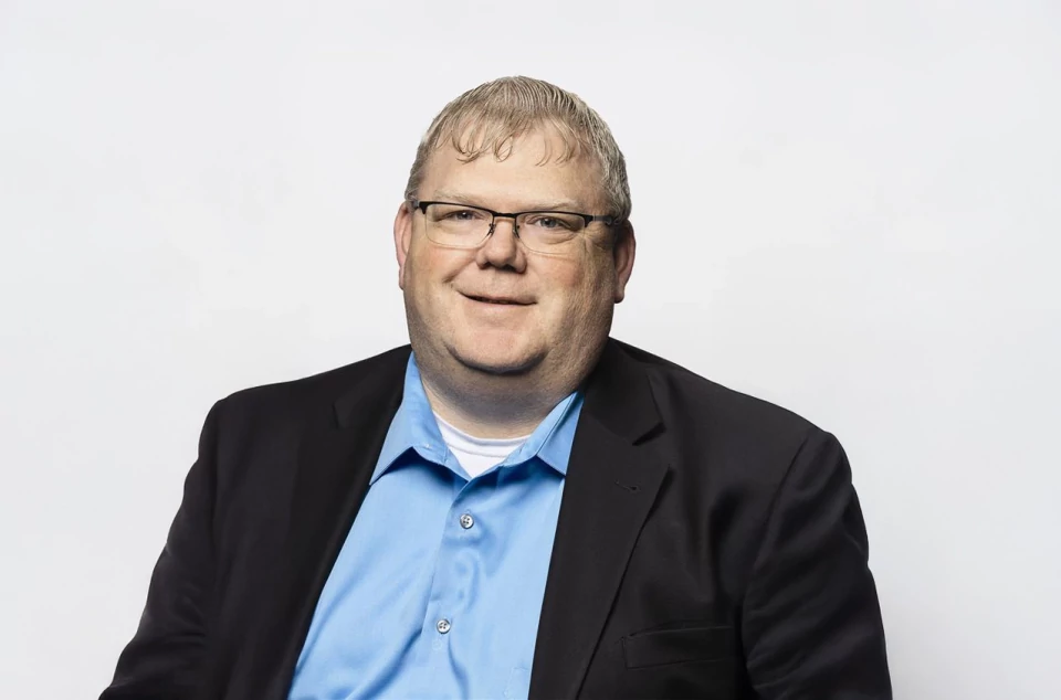 bryon-nelson-headshot-w-bio