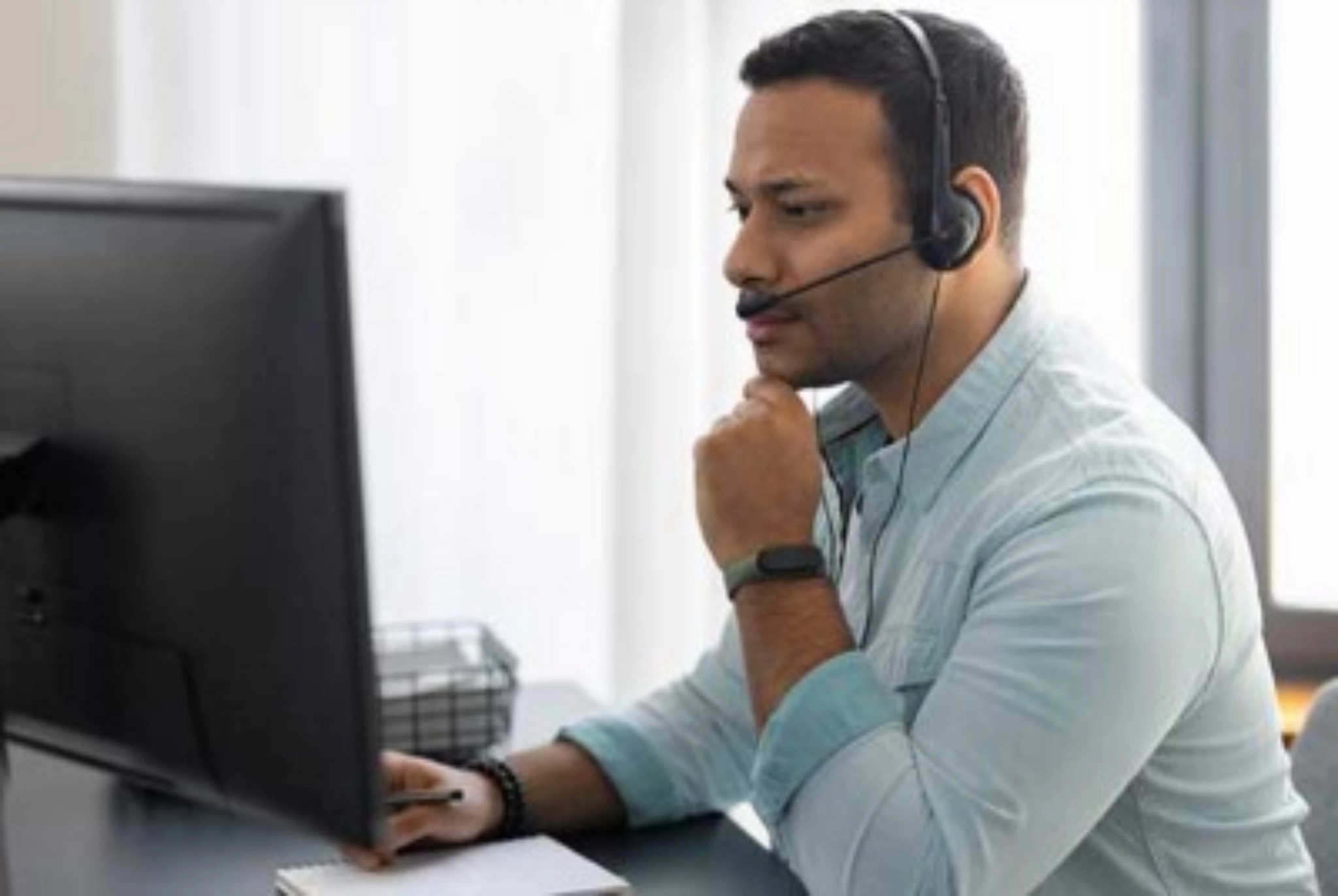 Call Center Worker