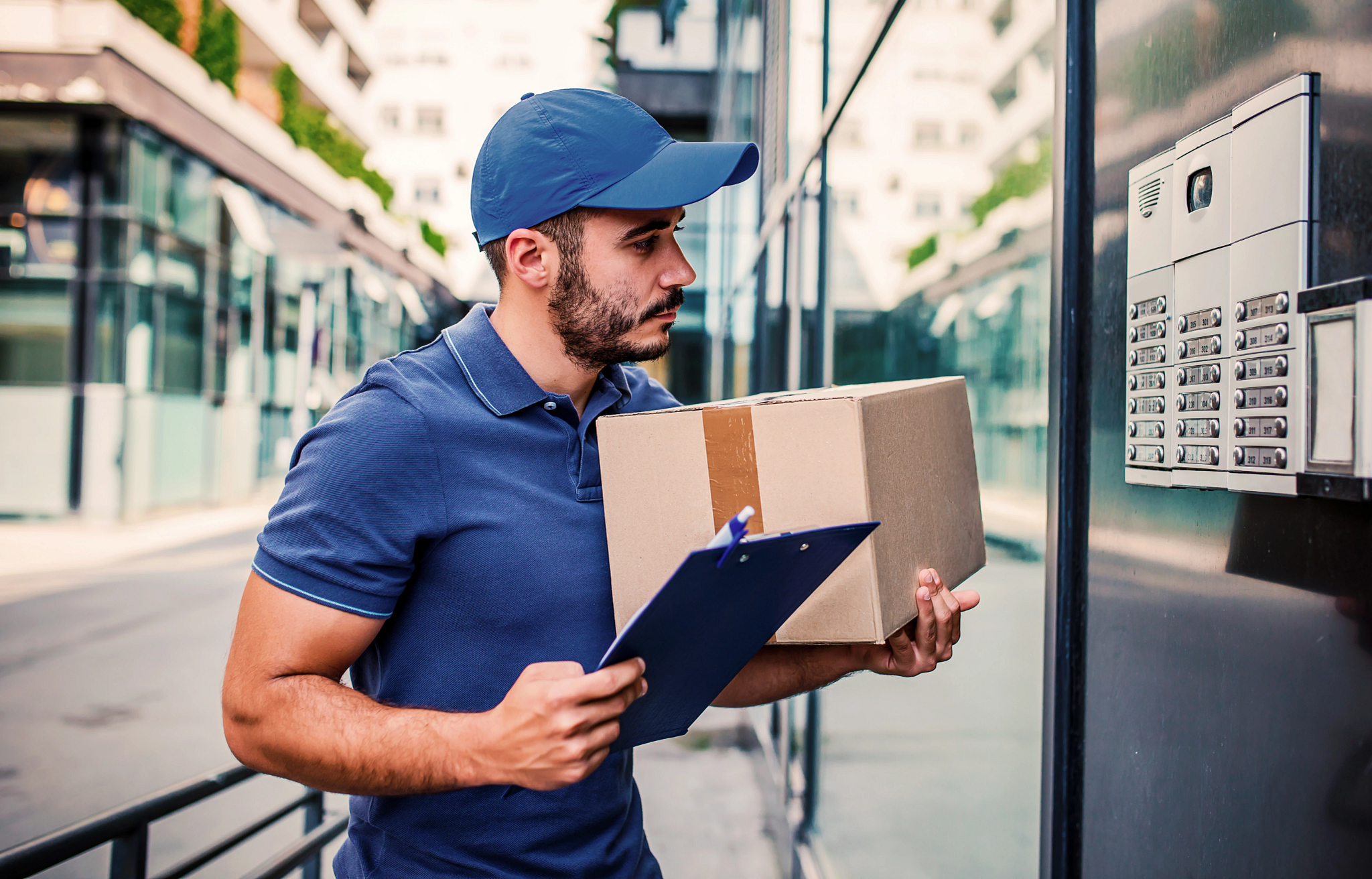 brc_usps-shipping-options_-what-they-mean-to-your-jewelry-business