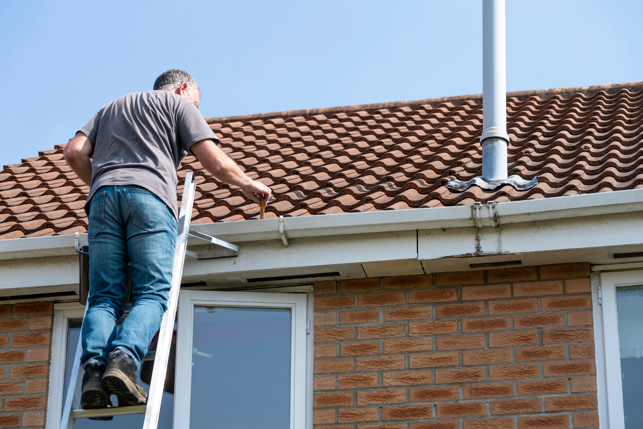 brc_home-security-tips-for-jewelers_-physical-security_home