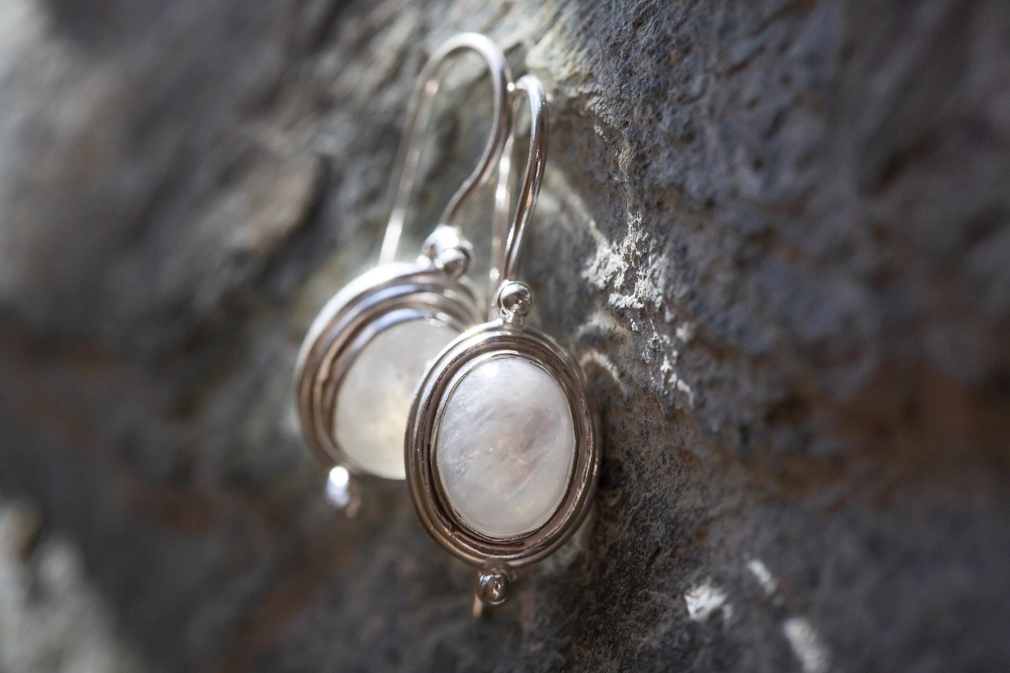 cleaningmoonstonejewelry_individualsblog