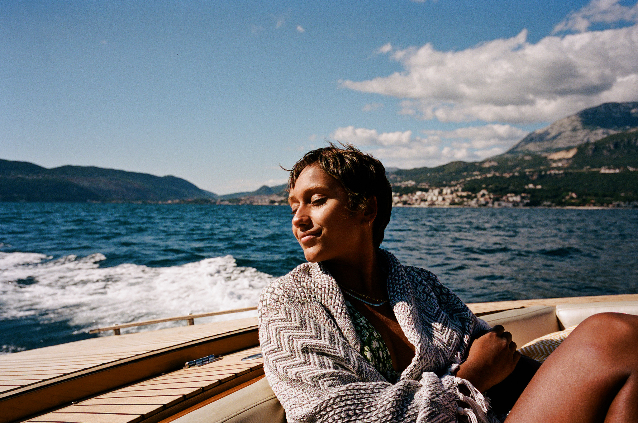 Ringslostwhileboating_LandingPage