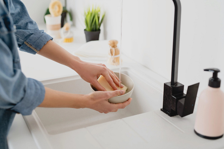 Washing a bowl