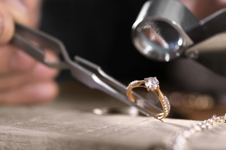 Diamond Ring Inspection